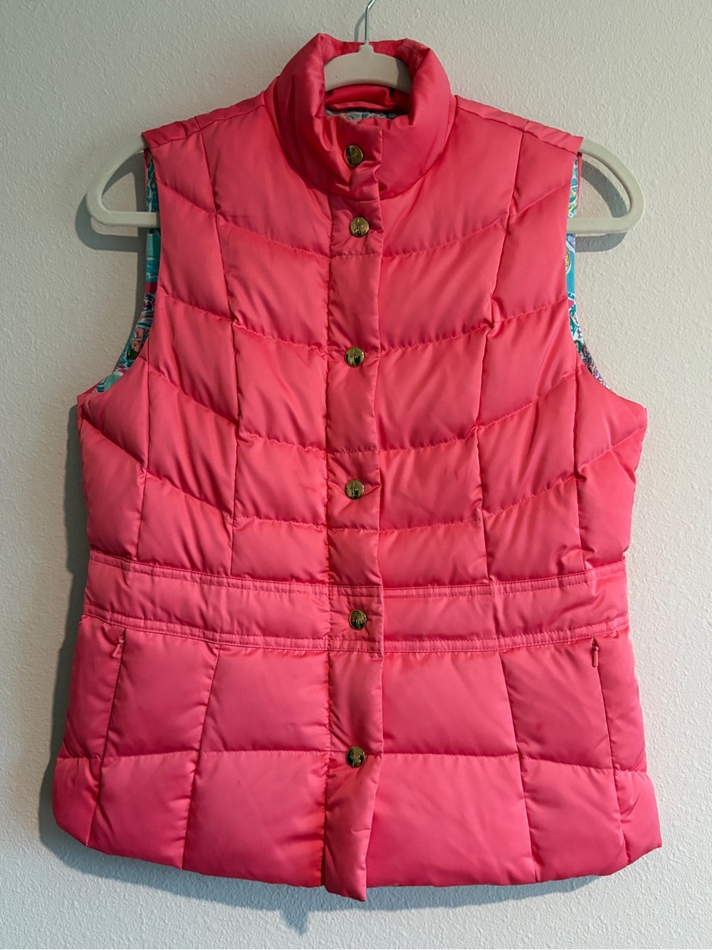 Lilly Pulitzer Isabelle Down Puffer Vest Women’s Small Where It All Began Pink
